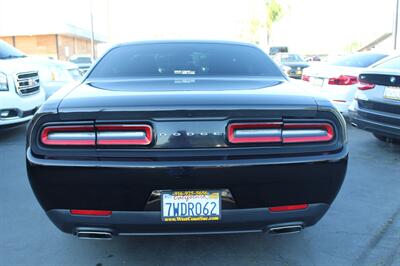 2016 Dodge Challenger SXT   - Photo 6 - Sacramento, CA 95825