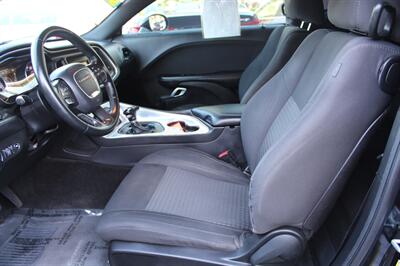 2016 Dodge Challenger SXT   - Photo 13 - Sacramento, CA 95825