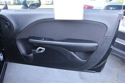 2016 Dodge Challenger SXT   - Photo 18 - Sacramento, CA 95825