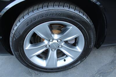 2016 Dodge Challenger SXT   - Photo 11 - Sacramento, CA 95825