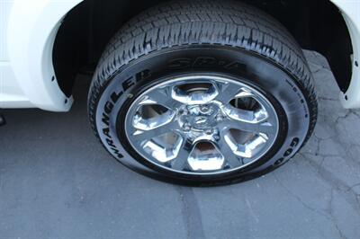 2017 RAM 1500 Laramie   - Photo 15 - Sacramento, CA 95825