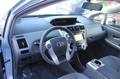 2012 Toyota Prius v Three   - Photo 17 - Sacramento, CA 95825