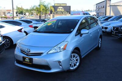 2012 Toyota Prius v Three   - Photo 2 - Sacramento, CA 95825