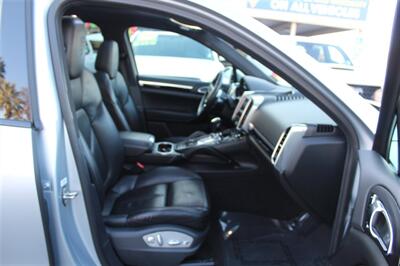 2018 Porsche Cayenne Platinum Edition   - Photo 28 - Sacramento, CA 95825