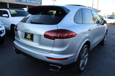 2018 Porsche Cayenne Platinum Edition   - Photo 7 - Sacramento, CA 95825