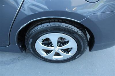 2013 Toyota Prius Two - Photo 13 - Sacramento, CA 95825