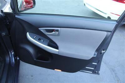 2013 Toyota Prius Two - Photo 19 - Sacramento, CA 95825