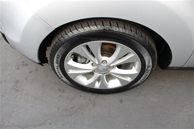 2016 Kia Soul +   - Photo 12 - Sacramento, CA 95825