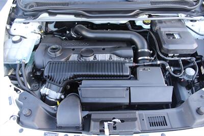 2013 Volvo C30 T5 R-Design - Photo 35 - Sacramento, CA 95825