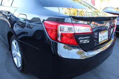 2013 Toyota Camry SE   - Photo 14 - Sacramento, CA 95825