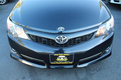 2013 Toyota Camry SE   - Photo 9 - Sacramento, CA 95825
