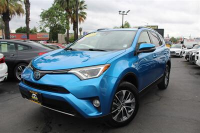 2018 Toyota RAV4 Hybrid XLE   - Photo 36 - Sacramento, CA 95825