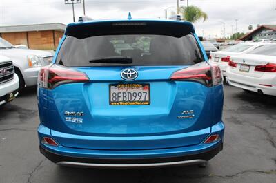 2018 Toyota RAV4 Hybrid XLE   - Photo 6 - Sacramento, CA 95825