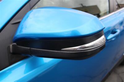 2018 Toyota RAV4 Hybrid XLE   - Photo 12 - Sacramento, CA 95825
