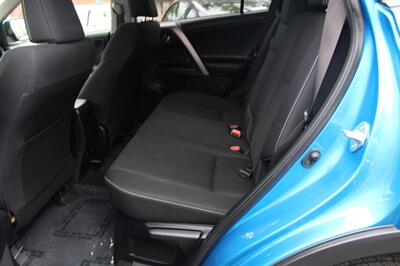 2018 Toyota RAV4 Hybrid XLE   - Photo 18 - Sacramento, CA 95825