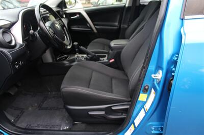 2018 Toyota RAV4 Hybrid XLE   - Photo 16 - Sacramento, CA 95825