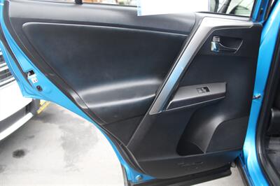 2018 Toyota RAV4 Hybrid XLE   - Photo 17 - Sacramento, CA 95825