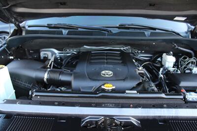 2014 Toyota Tundra Platinum   - Photo 35 - Sacramento, CA 95825