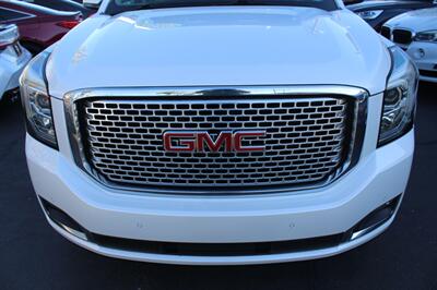 2017 GMC Yukon XL Denali   - Photo 9 - Sacramento, CA 95825