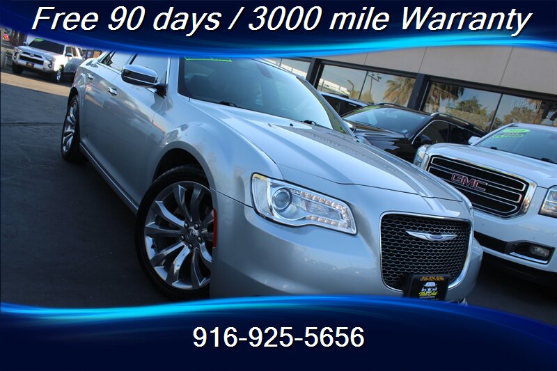 2020 Chrysler 300 Limited   - Photo 1 - Sacramento, CA 95825