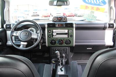 2010 Toyota FJ Cruiser   - Photo 3 - Sacramento, CA 95825