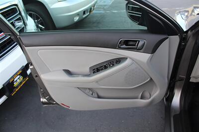 2015 Kia Optima LX - Photo 16 - Sacramento, CA 95825