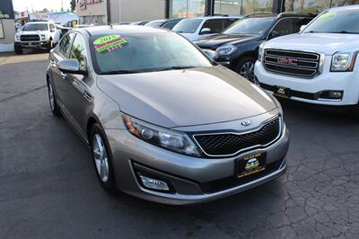 2015 Kia Optima LX - Photo 8 - Sacramento, CA 95825