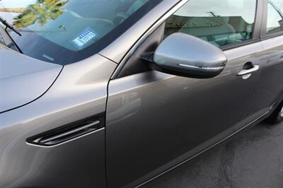 2015 Kia Optima LX - Photo 12 - Sacramento, CA 95825