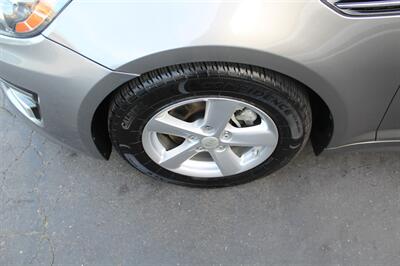 2015 Kia Optima LX - Photo 11 - Sacramento, CA 95825