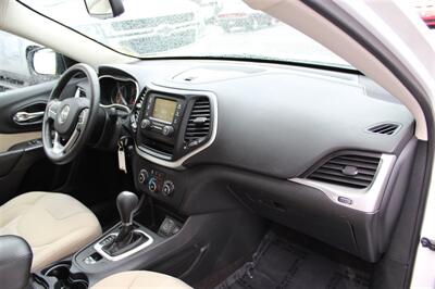 2016 Jeep Cherokee Sport - Photo 17 - Sacramento, CA 95825