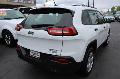 2016 Jeep Cherokee Sport - Photo 7 - Sacramento, CA 95825