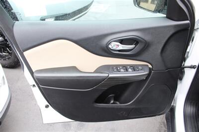 2016 Jeep Cherokee Sport - Photo 13 - Sacramento, CA 95825