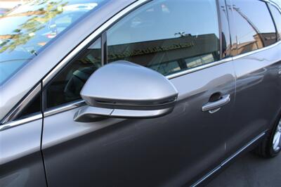 2017 Lincoln MKC Select   - Photo 12 - Sacramento, CA 95825