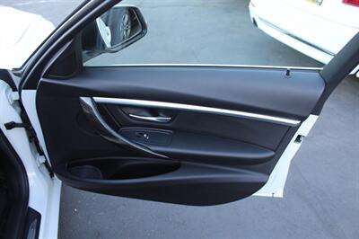 2017 BMW 3 Series 330i   - Photo 19 - Sacramento, CA 95825