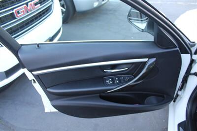 2017 BMW 3 Series 330i   - Photo 16 - Sacramento, CA 95825