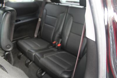 2019 GMC Acadia SLT-1   - Photo 18 - Sacramento, CA 95825