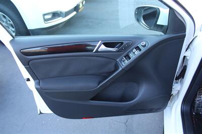 2012 Volkswagen GTI Base PZEV   - Photo 17 - Sacramento, CA 95825