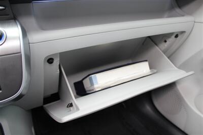 2024 Hyundai KONA Limited   - Photo 34 - Sacramento, CA 95825