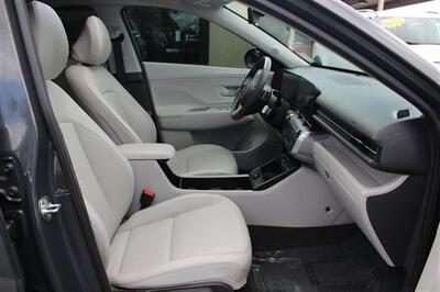 2024 Hyundai KONA Limited   - Photo 24 - Sacramento, CA 95825