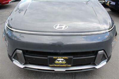 2024 Hyundai KONA Limited   - Photo 9 - Sacramento, CA 95825