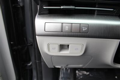 2024 Hyundai KONA Limited   - Photo 29 - Sacramento, CA 95825