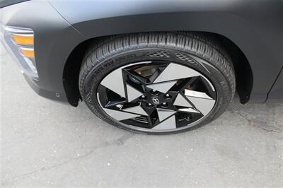2024 Hyundai KONA Limited   - Photo 11 - Sacramento, CA 95825
