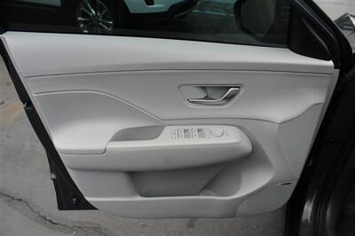 2024 Hyundai KONA Limited   - Photo 19 - Sacramento, CA 95825