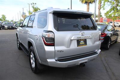 2017 Toyota 4Runner SR5 Premium   - Photo 5 - Sacramento, CA 95825