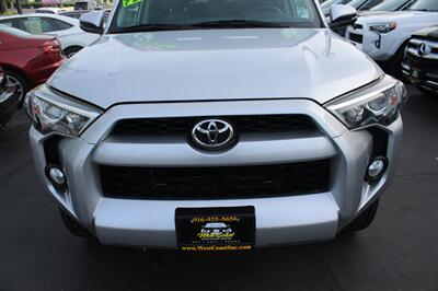 2017 Toyota 4Runner SR5 Premium   - Photo 9 - Sacramento, CA 95825