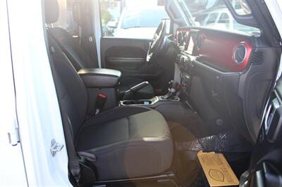 2021 Jeep Wrangler Unlimited Rubicon   - Photo 25 - Sacramento, CA 95825