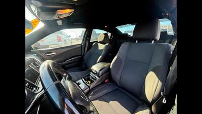 2019 Dodge Charger SXT - Photo 12 - Dodge City, KS 67801