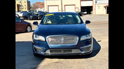 2017 Lincoln MKZ/Zephyr Select   - Photo 2 - Dodge City, KS 67801