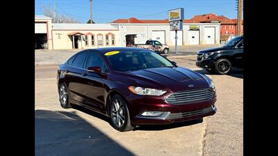 2017 Ford Fusion SE   - Photo 1 - Dodge City, KS 67801