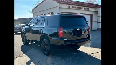 2017 Chevrolet Tahoe LT   - Photo 5 - Dodge City, KS 67801